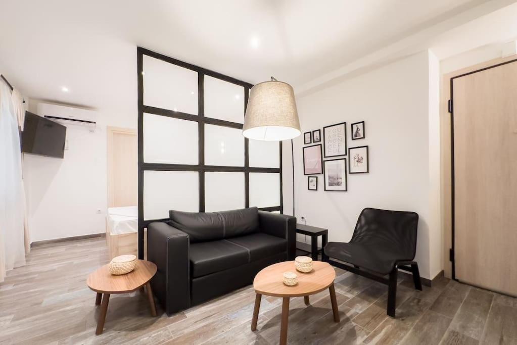 Elegant Athens Downtown Studio מראה חיצוני תמונה